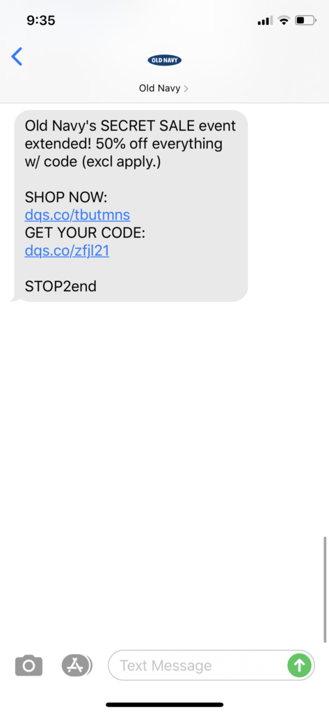 Old Navy Text Message Marketing Example - 08.03.2020