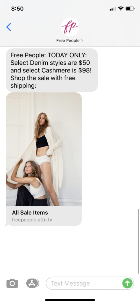 Free People Text Message Marketing Example - 11.29.2020.PNG