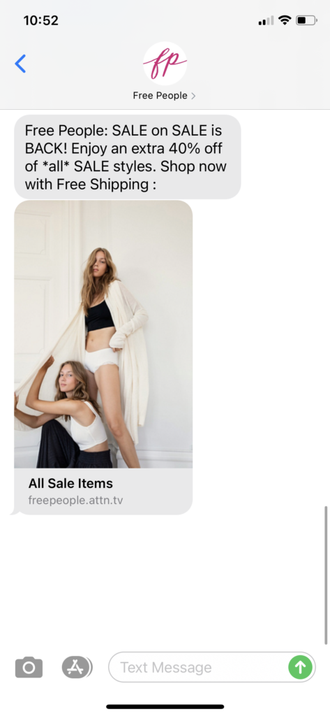 Free People Text Message Marketing Example - 11.30.2020.PNG