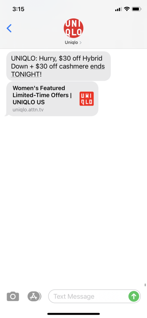 Uniqlo Text Message Marketing Example - 11.27.2020.PNG