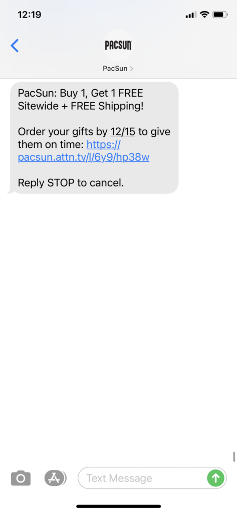 PacSun Text Message Marketing Example - 12.9.2020.PNG