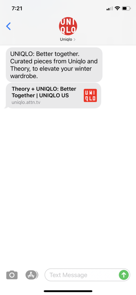 UNIQLO Text Message Marketing Example - 12.22.2020