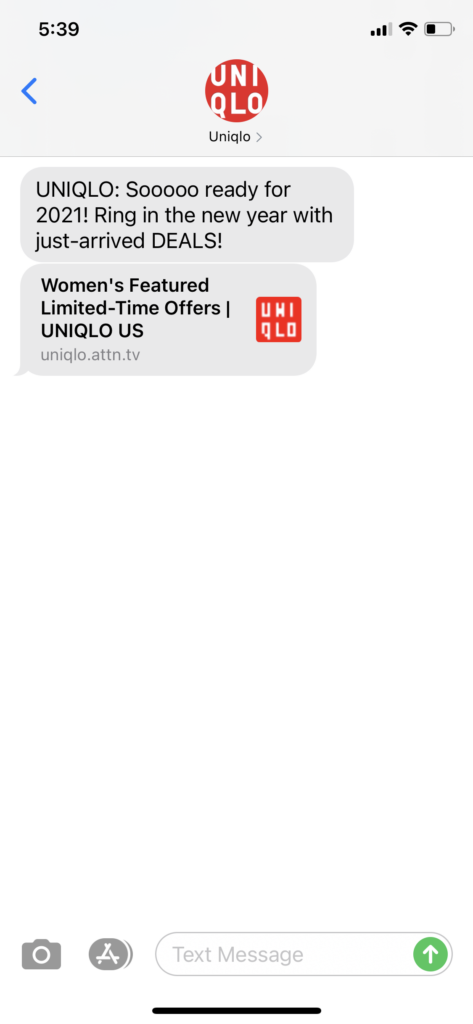 UNIQLO Text Message Marketing Example - 12.31.2020