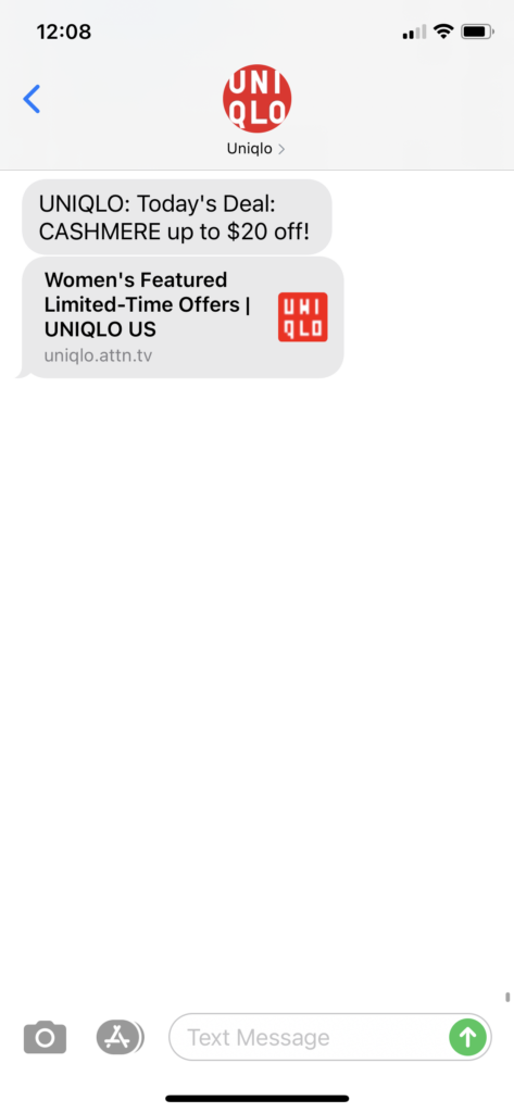Uniqlo Text Message Marketing Example - 12.13.2020.PNG
