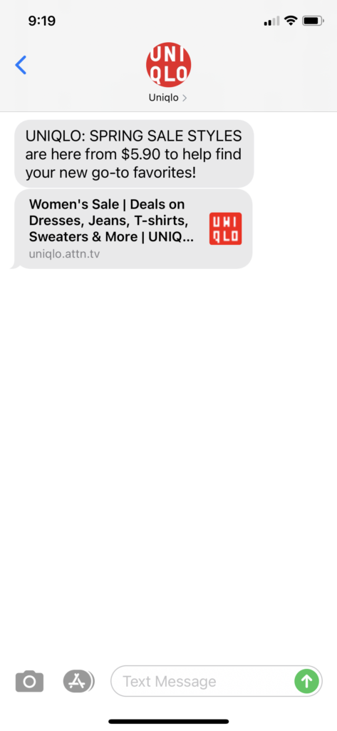 UNIQLO Text Message Marketing Example - 03.09.2021