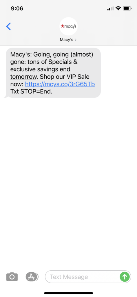 Macy's Text Message Marketing Example - 04.03.2021