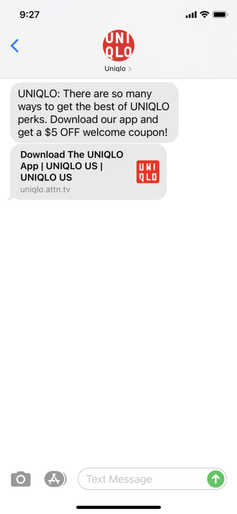 UNIQLO 1 Text Message Marketing Example - 03.22.2021