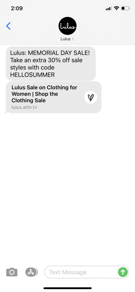 Lulus Text Message Marketing Example - 05.28.2021