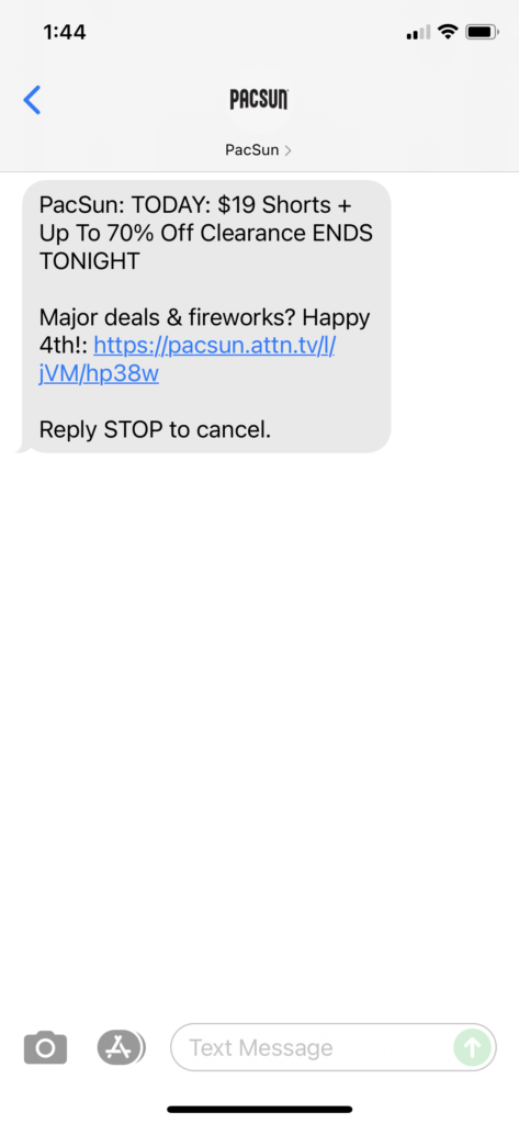 PacSun Text Message Marketing Example - 07.04.2021