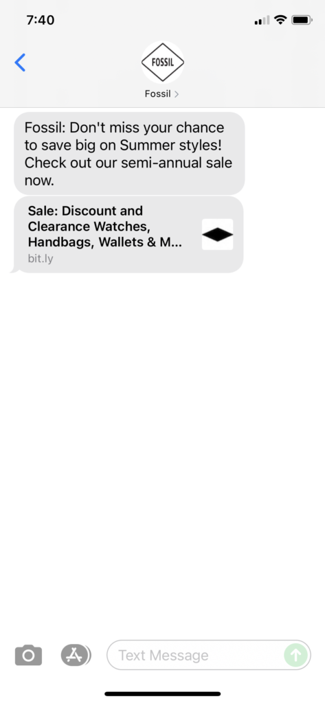 Fossil Text Message Marketing Example - 08.16.2021