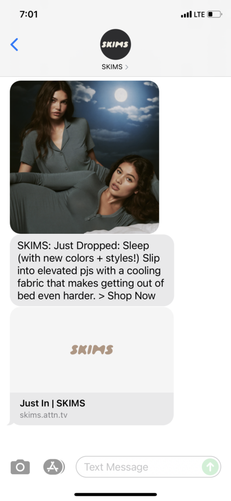 SKIMS Text Message Marketing Example - 08.04.2021