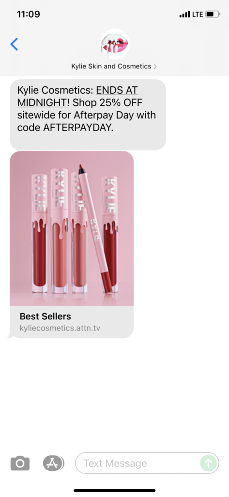 Kylie Skin & Cosmetics Text Message Marketing Example - 09.12.2021