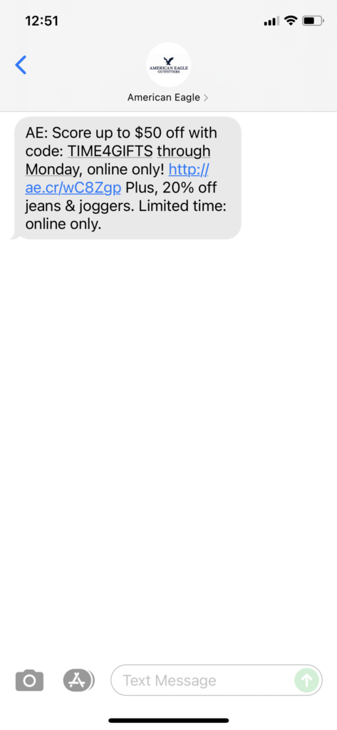 American Eagle Text Message Marketing Example - 11.05.2021