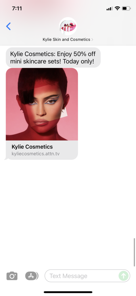 Kylie Skin and Cosmetics Text Message Marketing Example - 12.10.2021