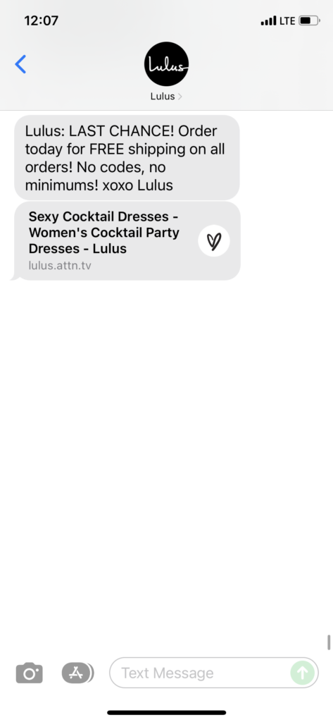 Lulus Text Message Marketing Example - 12.17.2021